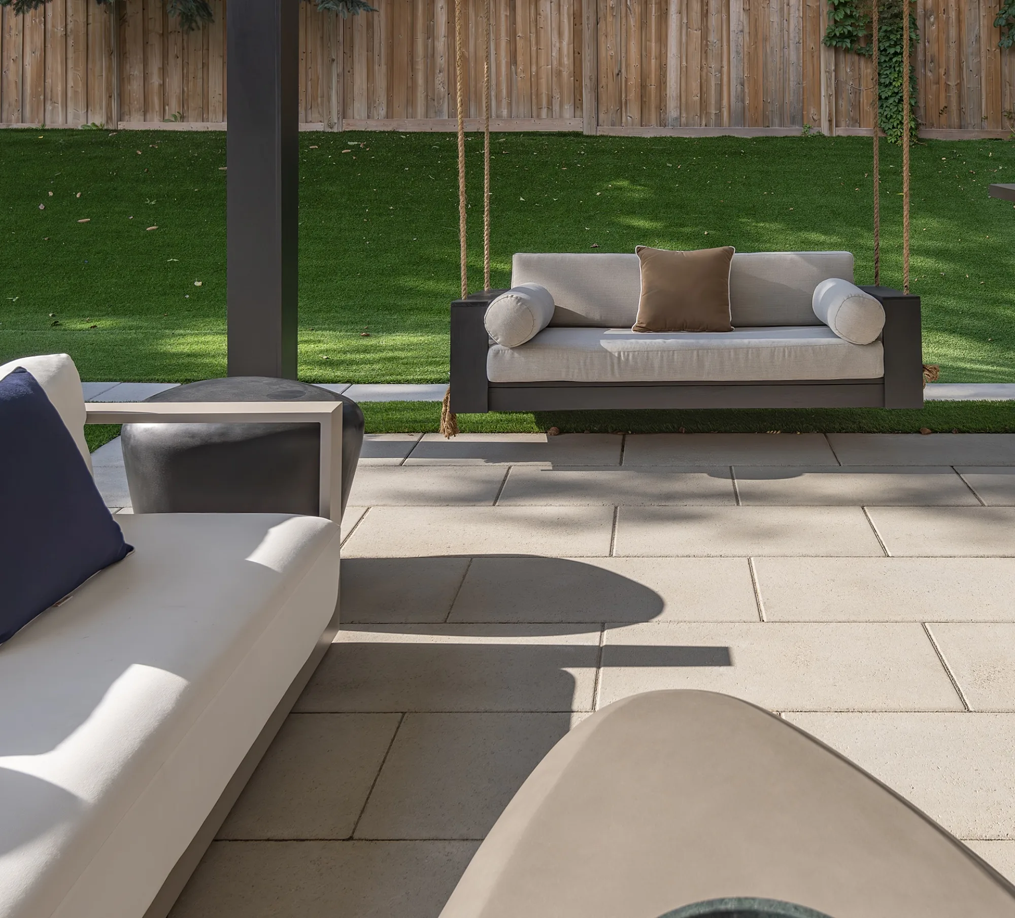 Beautiful Commercial Landscaping Ideas to Attract Customers