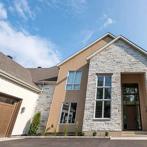 Stone Veneer vs Real Stone Whats the Difference Placage de pierre vs pierre naturelle Quelle est la différence