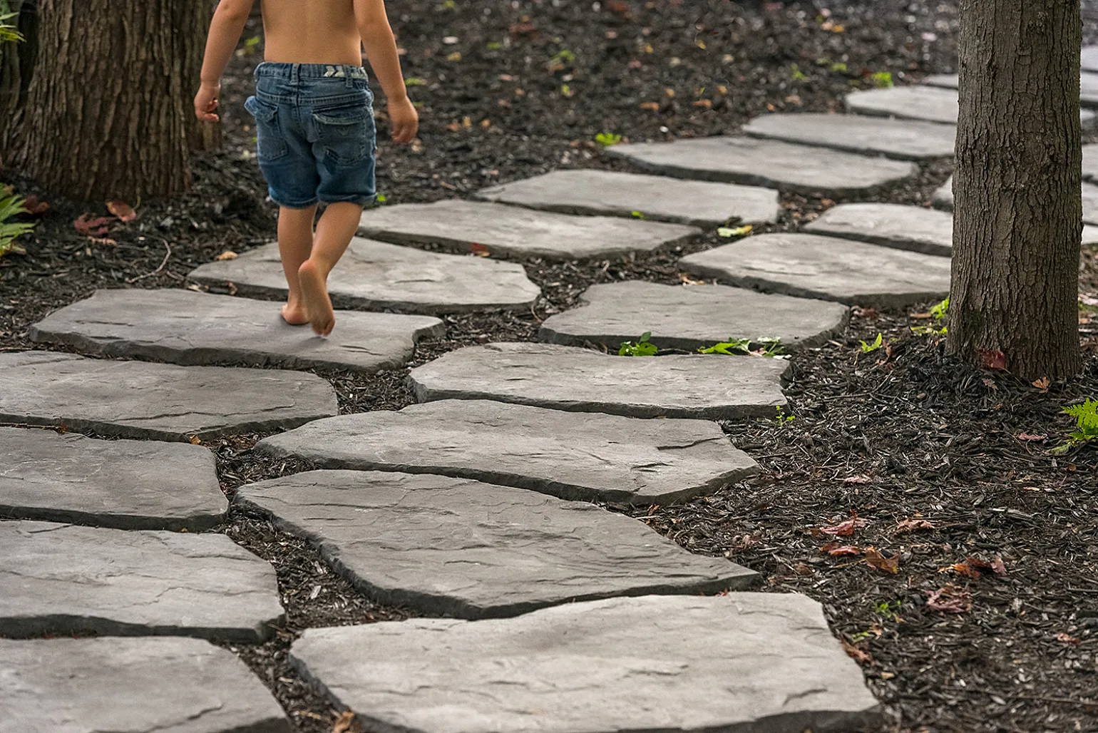 PAS_JAPONAIS_GRISMARBRE_P100