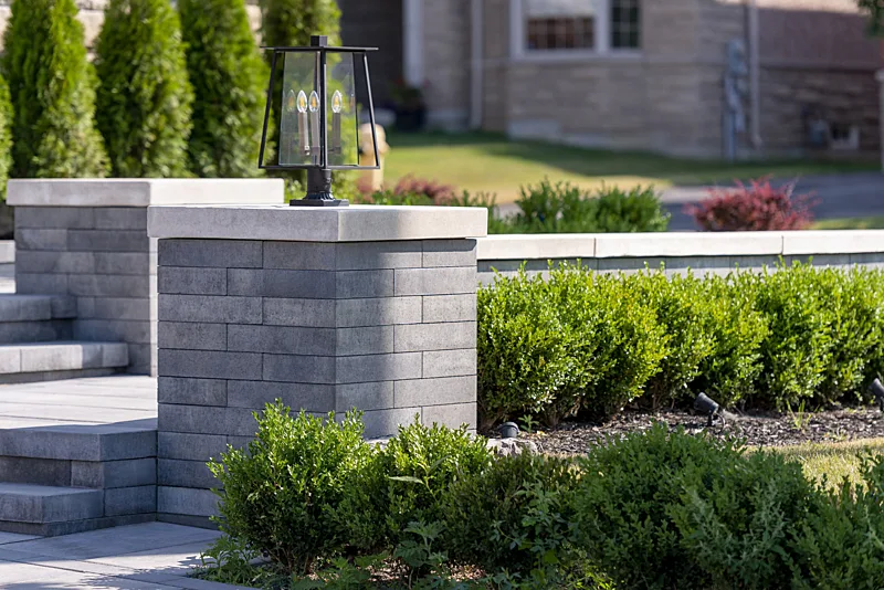 Solino column - Ash Charcoal