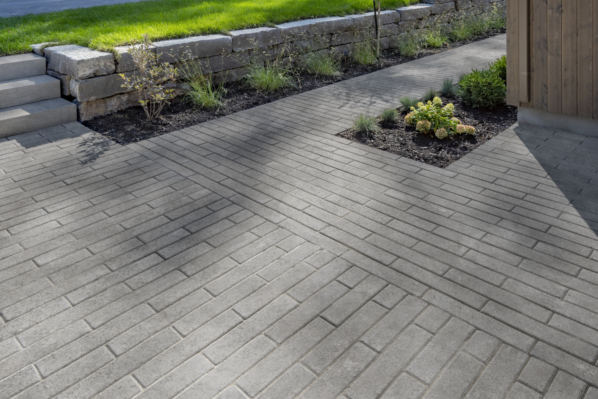 Proma Barrette - Ash Charcoal