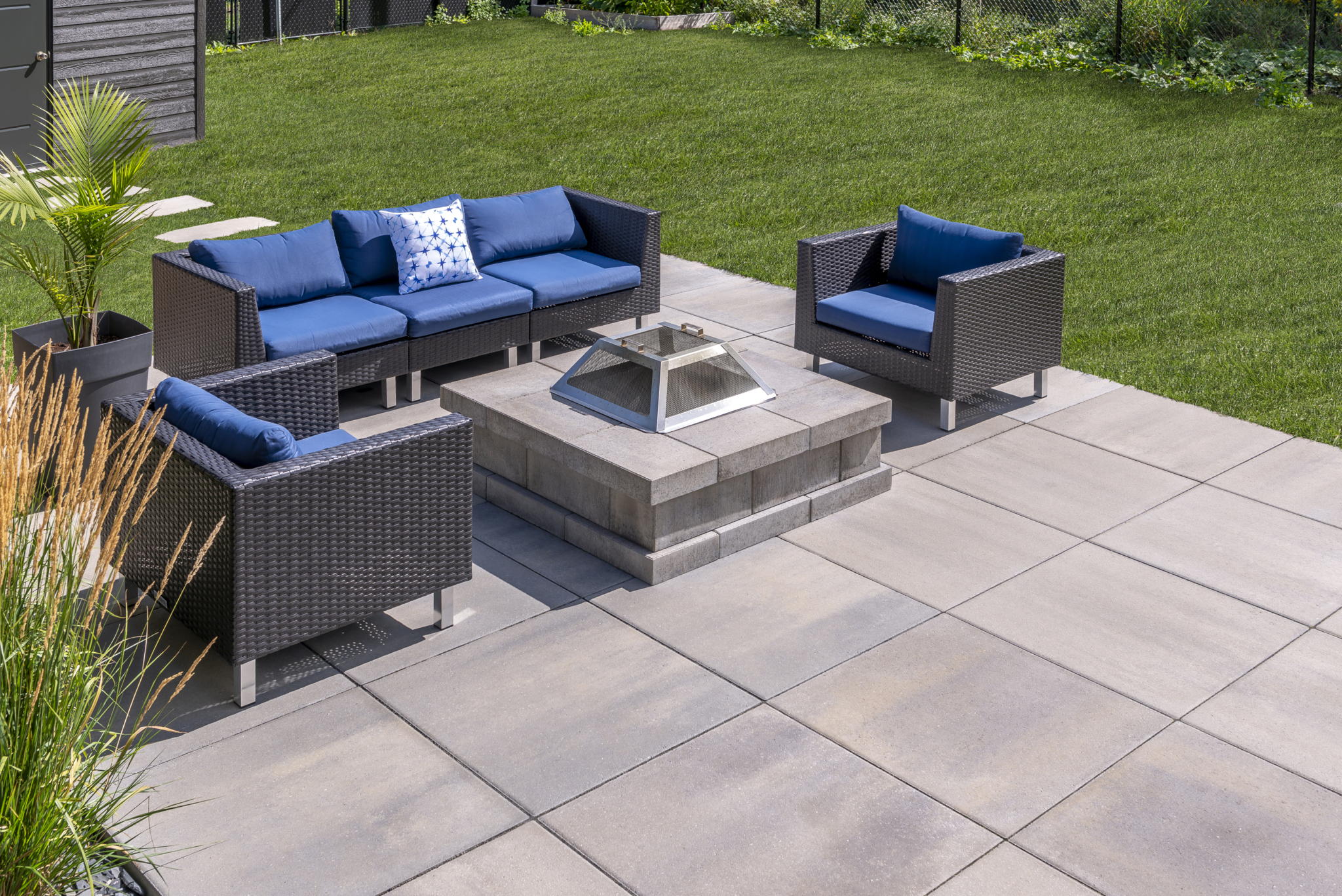 Ora Firepit - Sky Grey